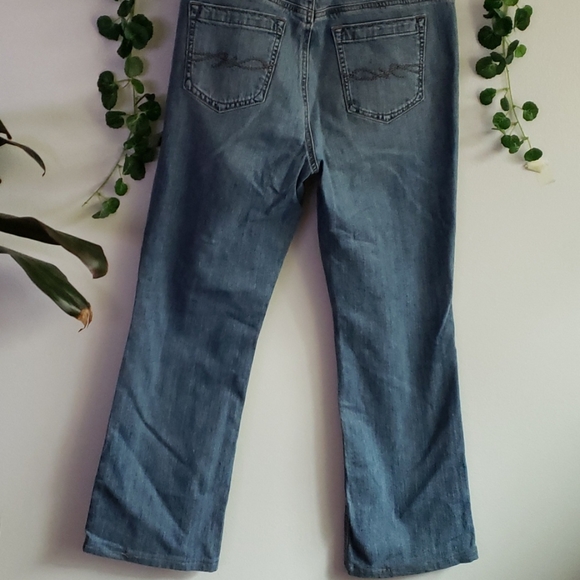 Tommy Hilfiger Bootcut Jeans - Picture 7 of 7